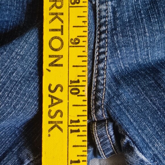 St. John's Bay jeans women's 12P denim blue petite stretch boot - Picture 12 of 13